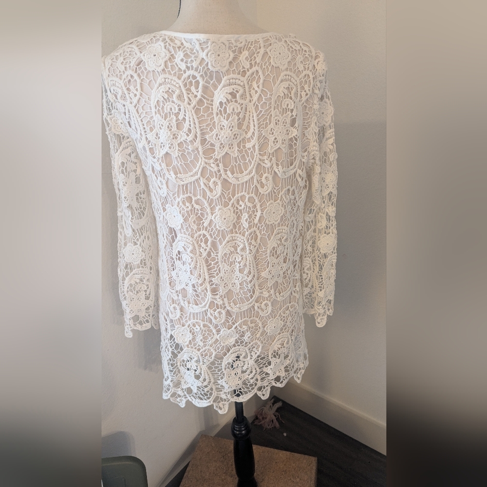 Origami by Vivien ladies top. - Picture 2 of 3